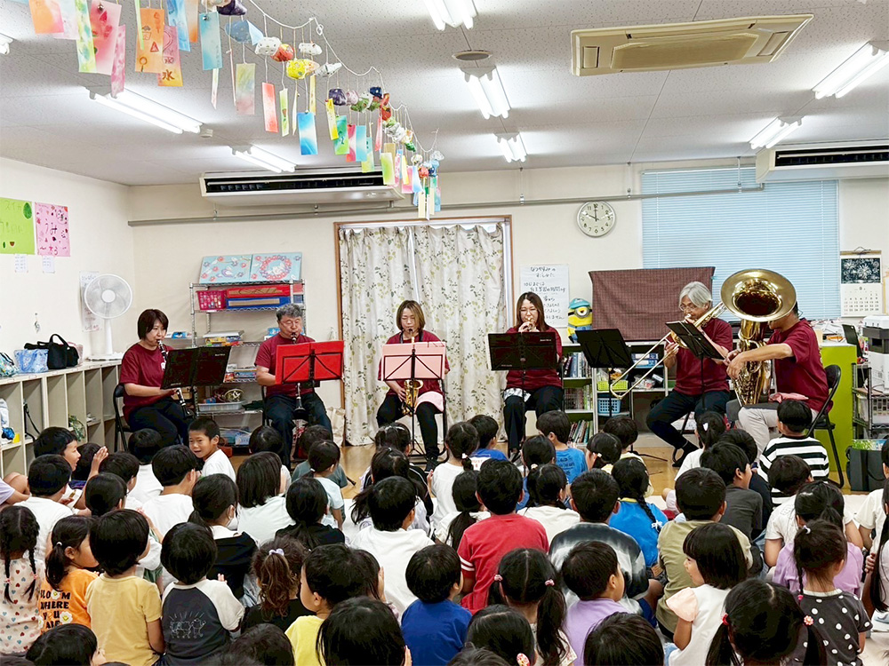 8月1日　第1粟野児童クラブ　依頼演奏